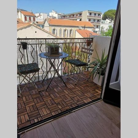 Appartamento Studio Jungle au Mourillon Tolone Esterno foto